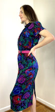 Load image into Gallery viewer, Floral Eighties Rayon Daydress