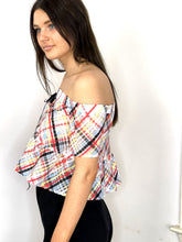 Load image into Gallery viewer, Liza Top in Plaid
